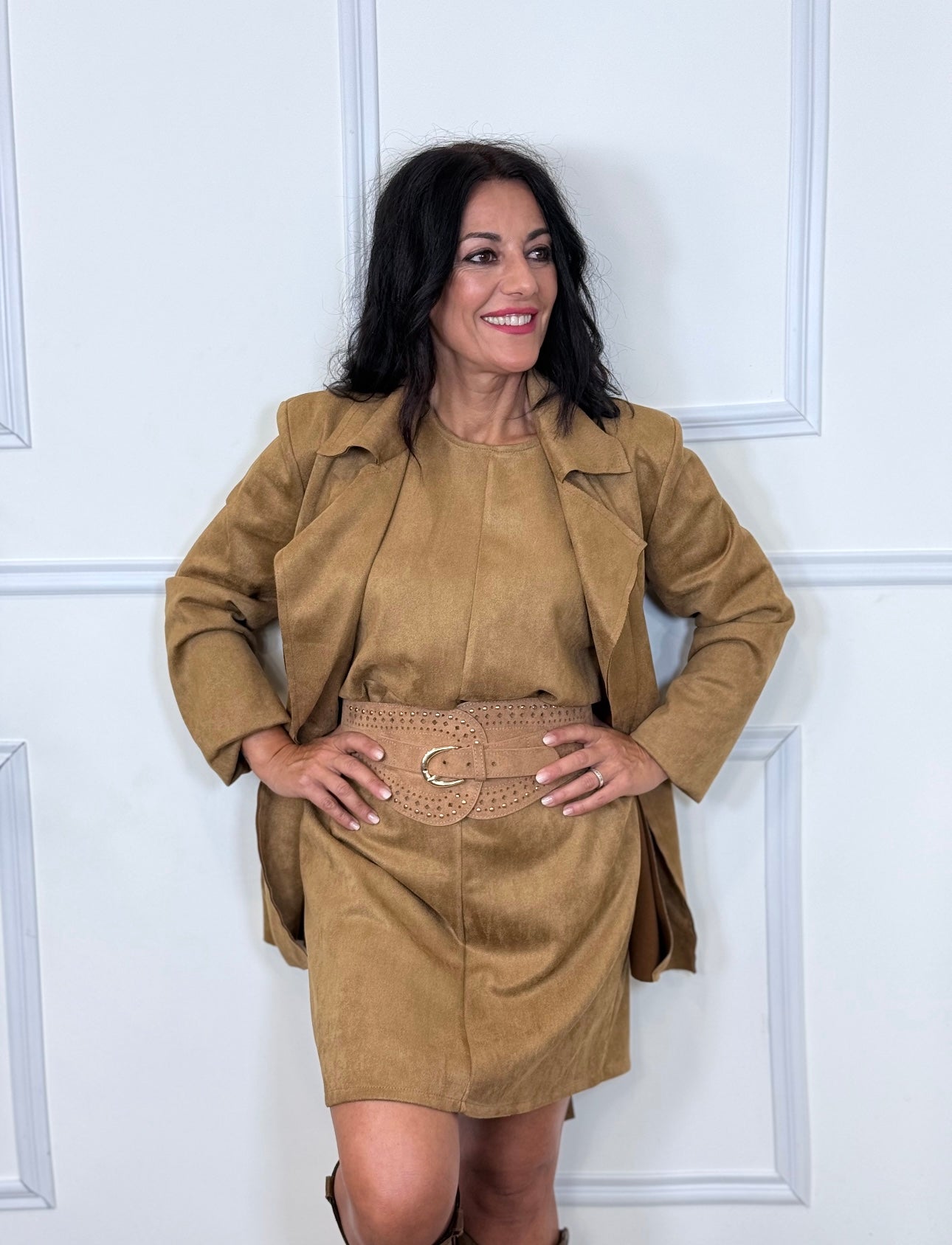 VESTIDO MINI ANTELINA CAMEL