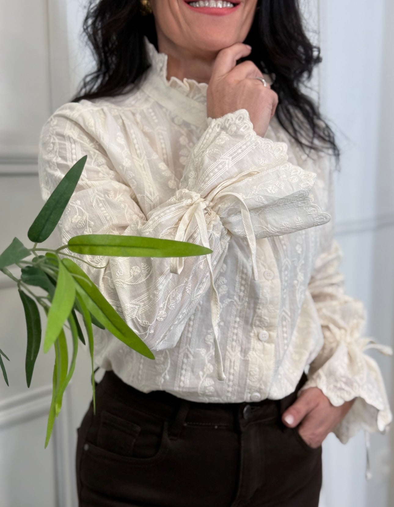 CAMISA ROMÁNTICA BEIGE