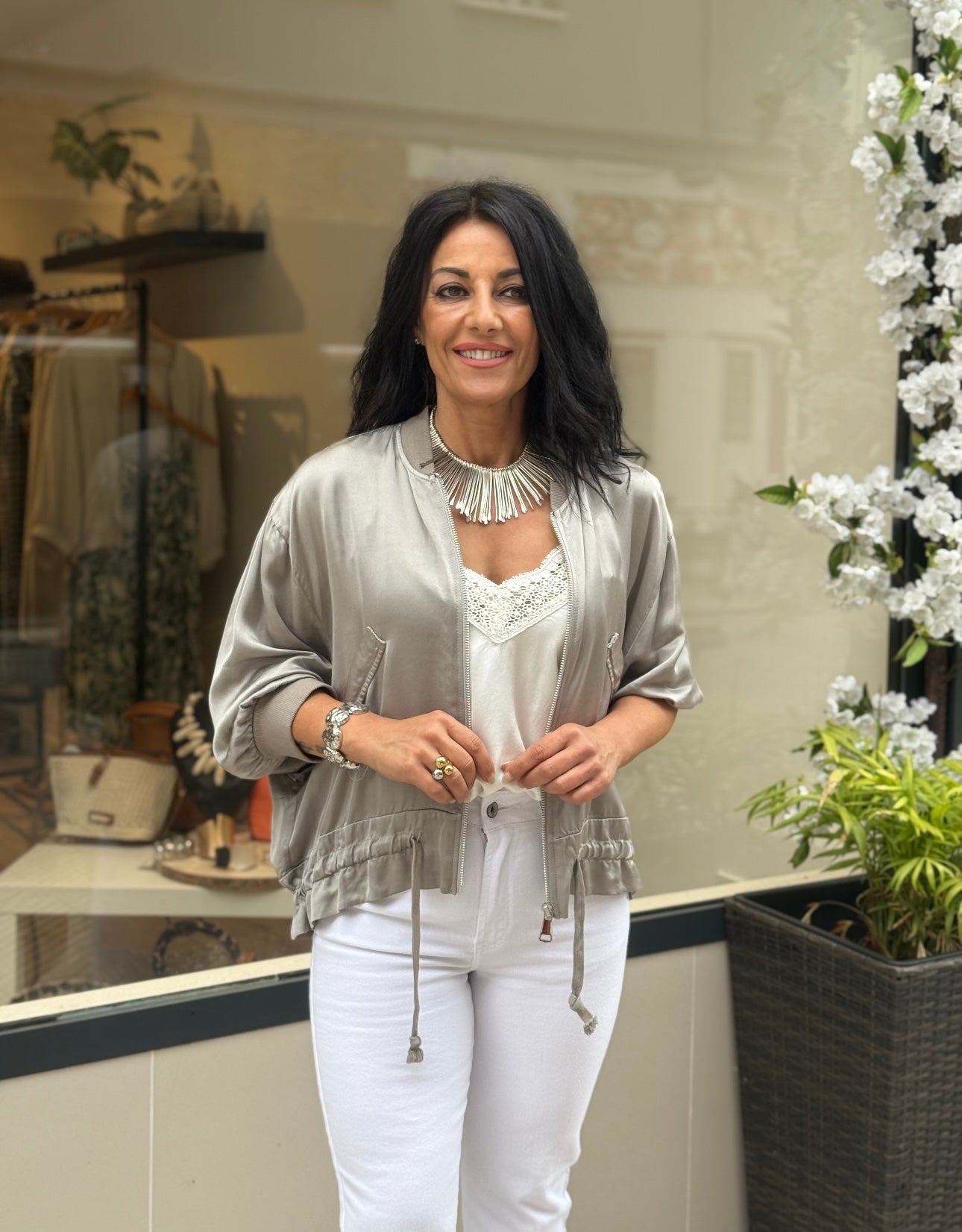 BOMBER SATINADA GRIS PERLA