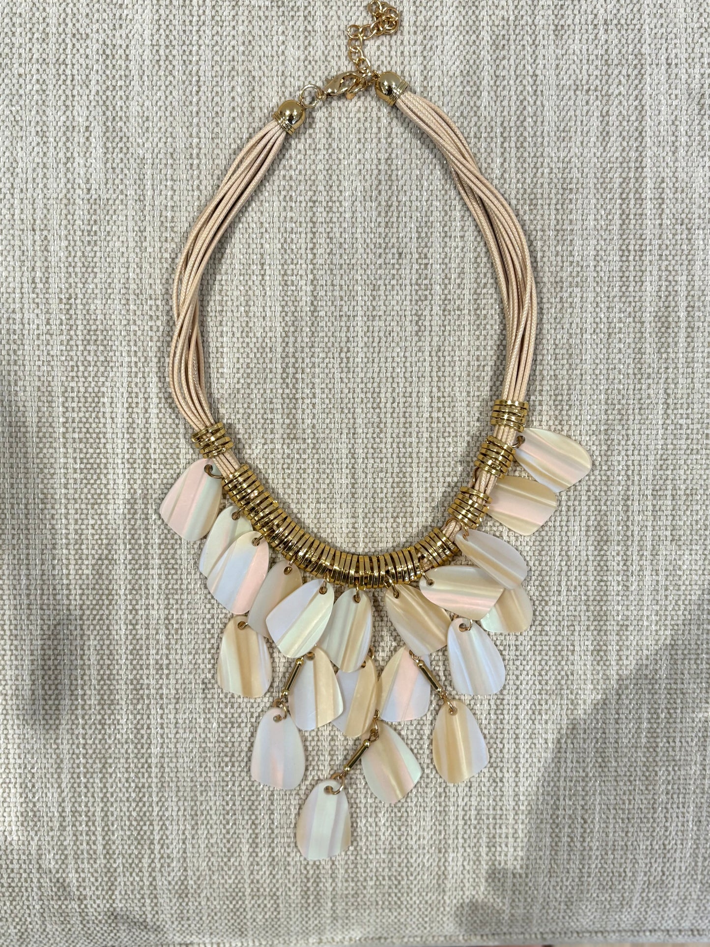 COLLAR VENUS BEIGE