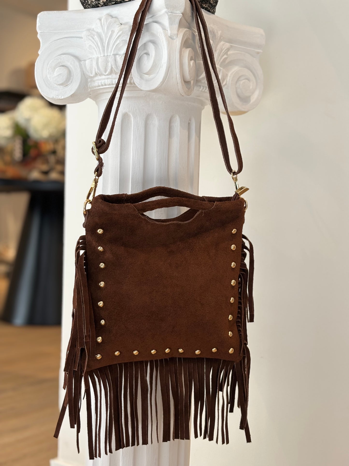 BOLSO SERRAJE TACHUELAS
