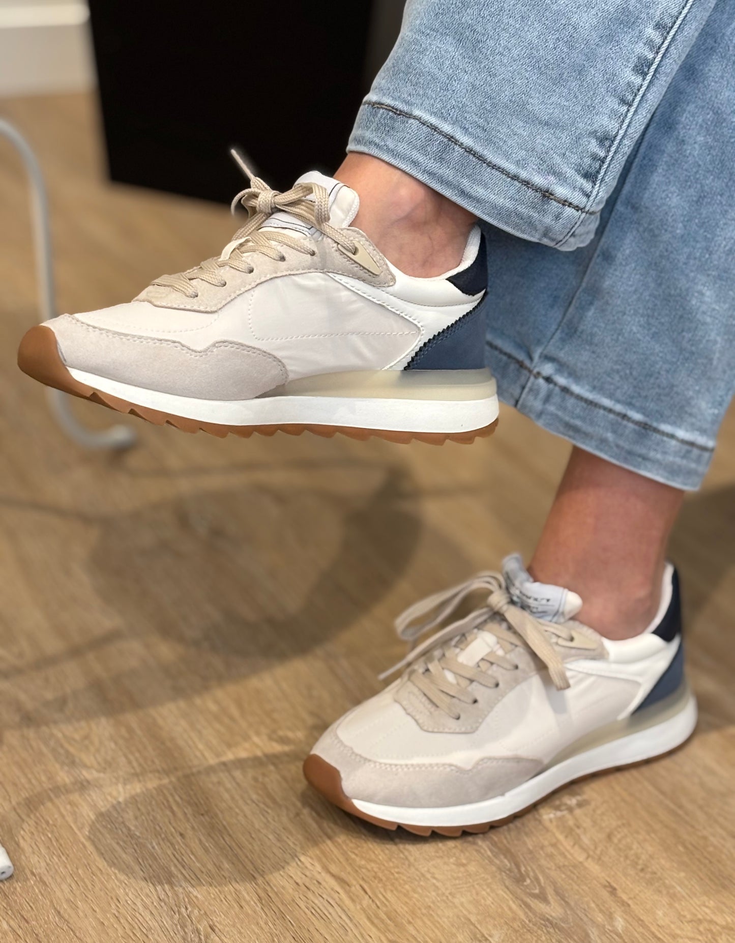 SNEAKER CORINA AZUL