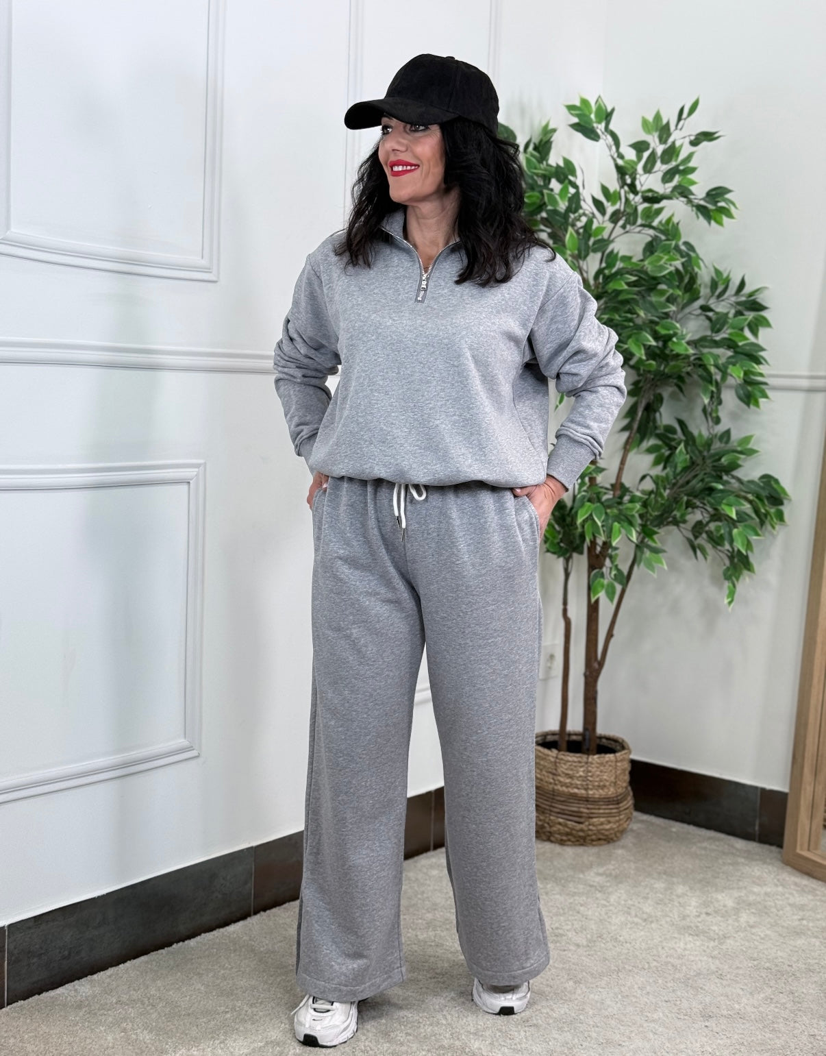 PANTALÓN ABERTURA GRIS