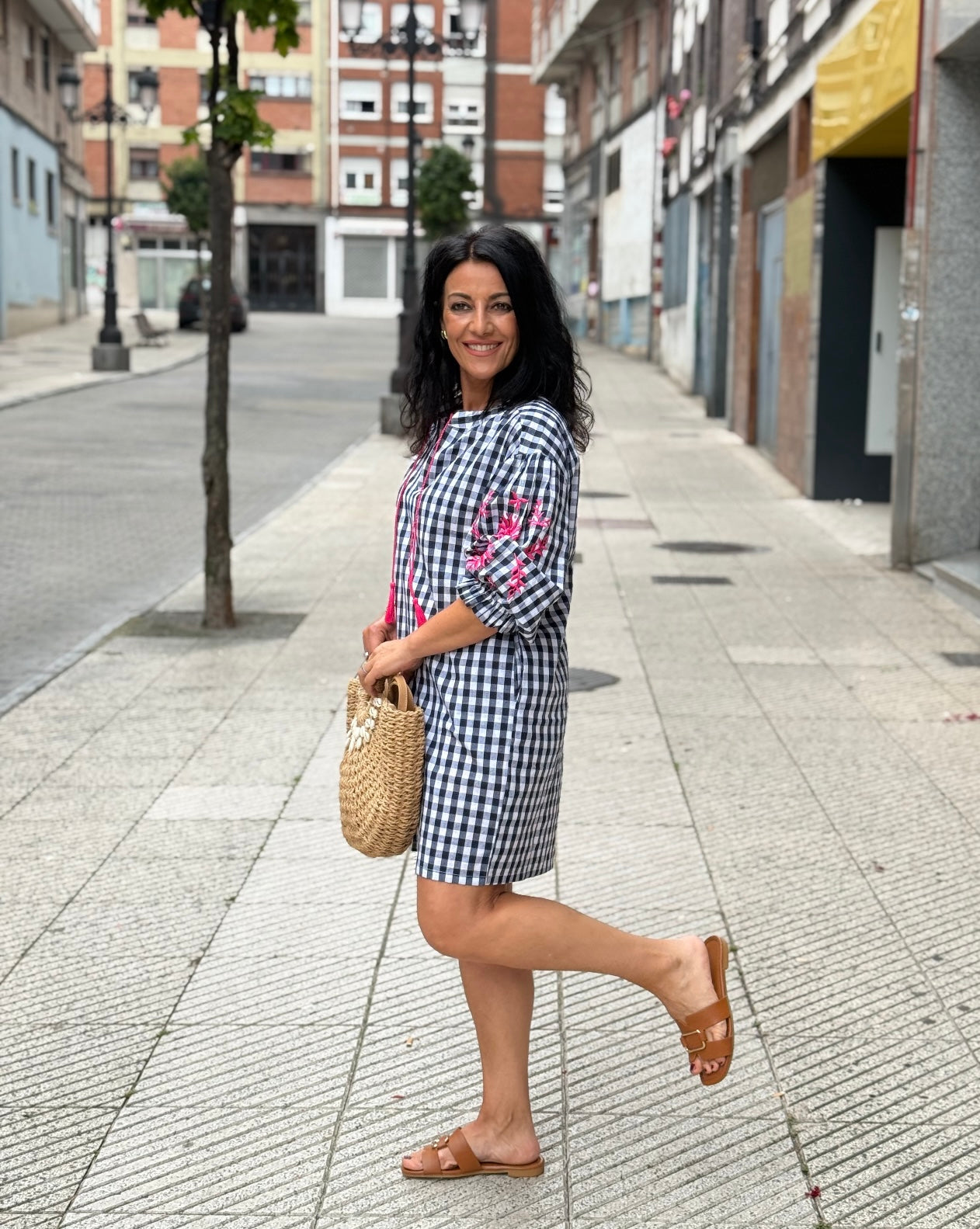 VESTIDO VICHÍ BORDADO