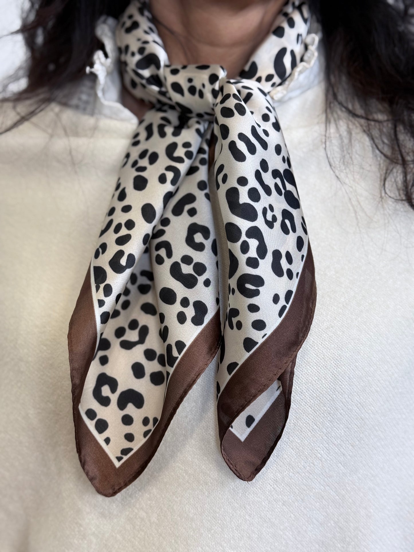 PAÑUELO PRINT CHOCO