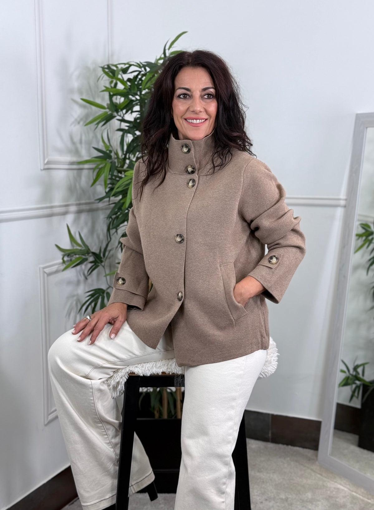 CHAQUETA PUNTO BOTÓN TAUPE