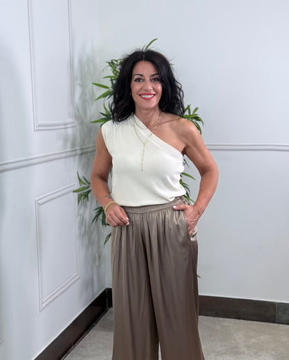 TOP PUNTO WOOL ASIMÉTRICO BEIGE
