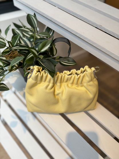 BOLSO BOMBÓN NEW AMARILLO