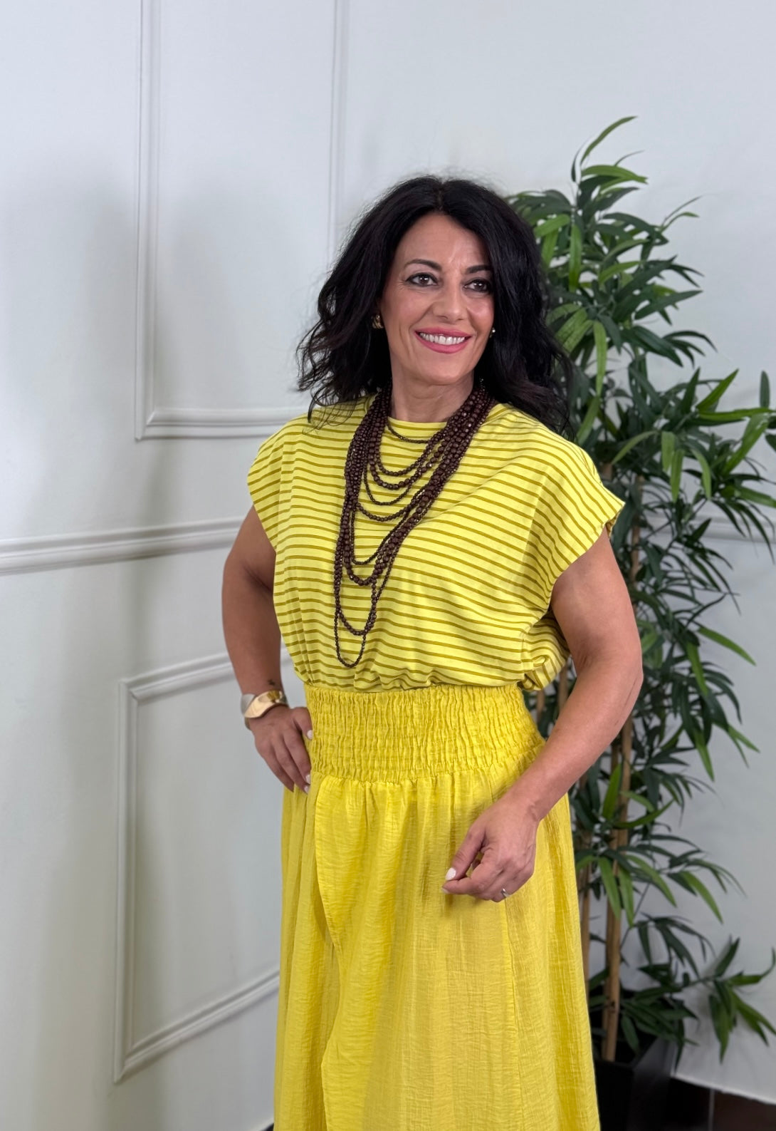 CAMISETA TRENDDING AMARILLA