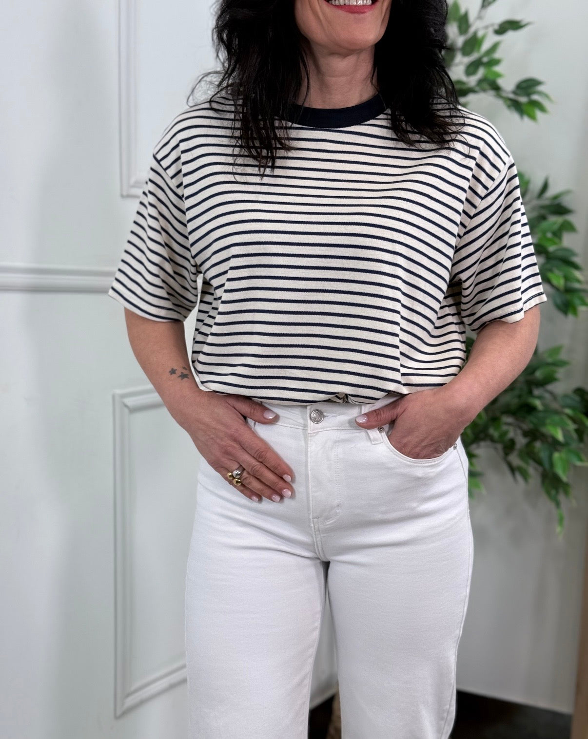 CAMISETA BASIC RAYAS MARINO