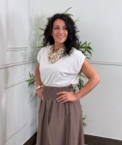 CAMISETA TRENDDING BLANCA