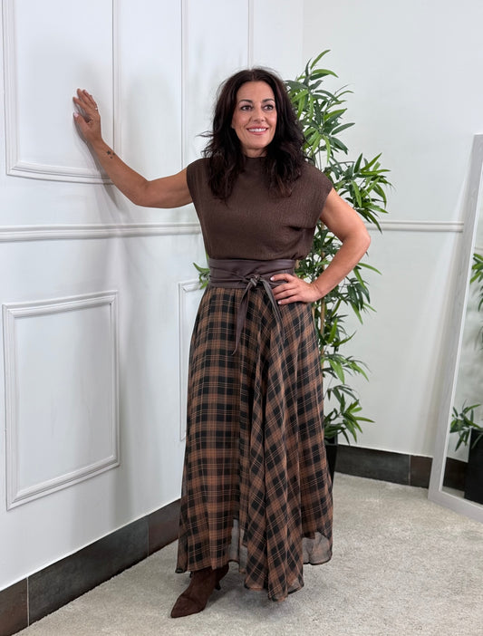 FALDA CUADROS CAMEL