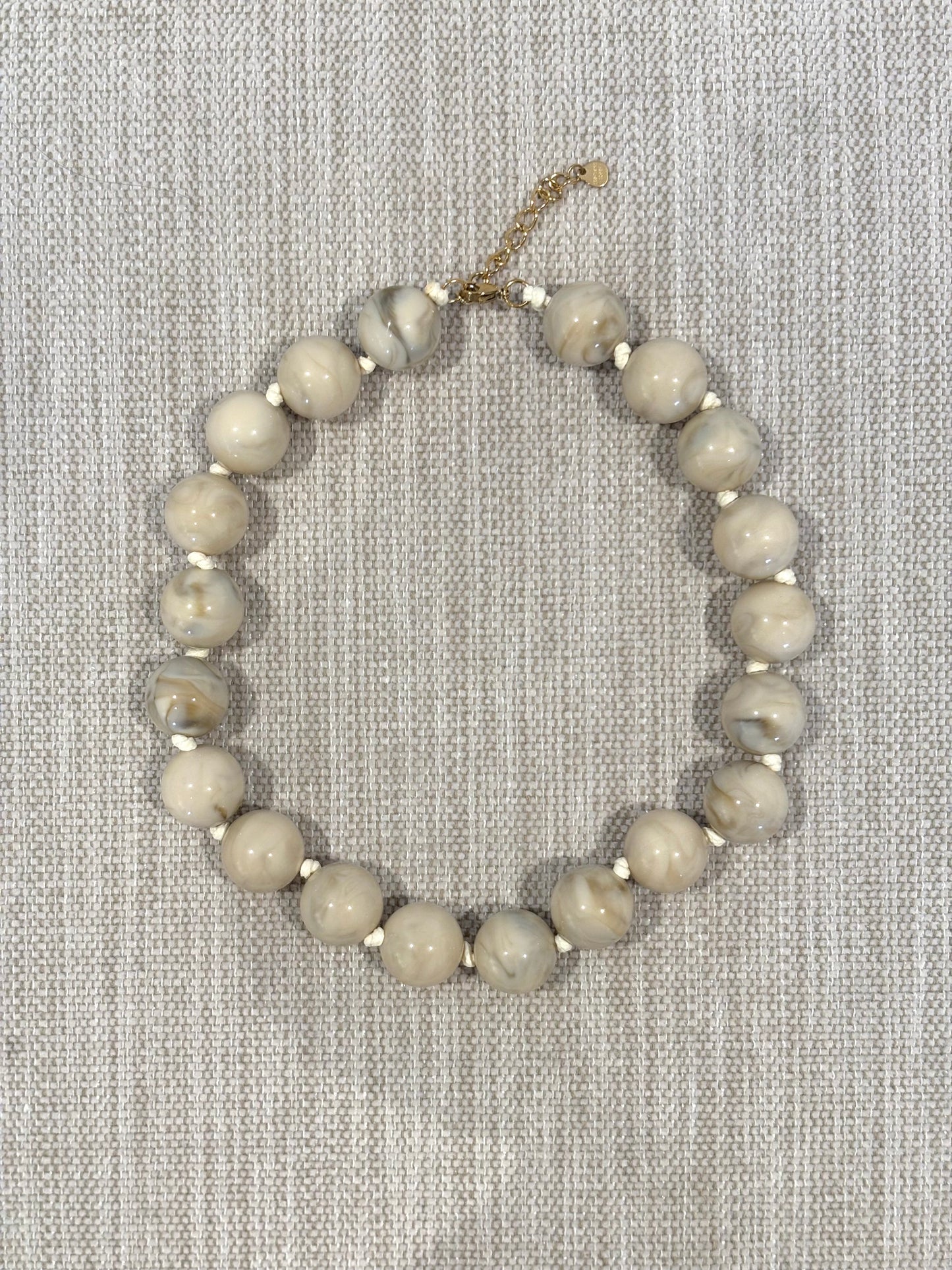 COLLAR BALL BEIGE