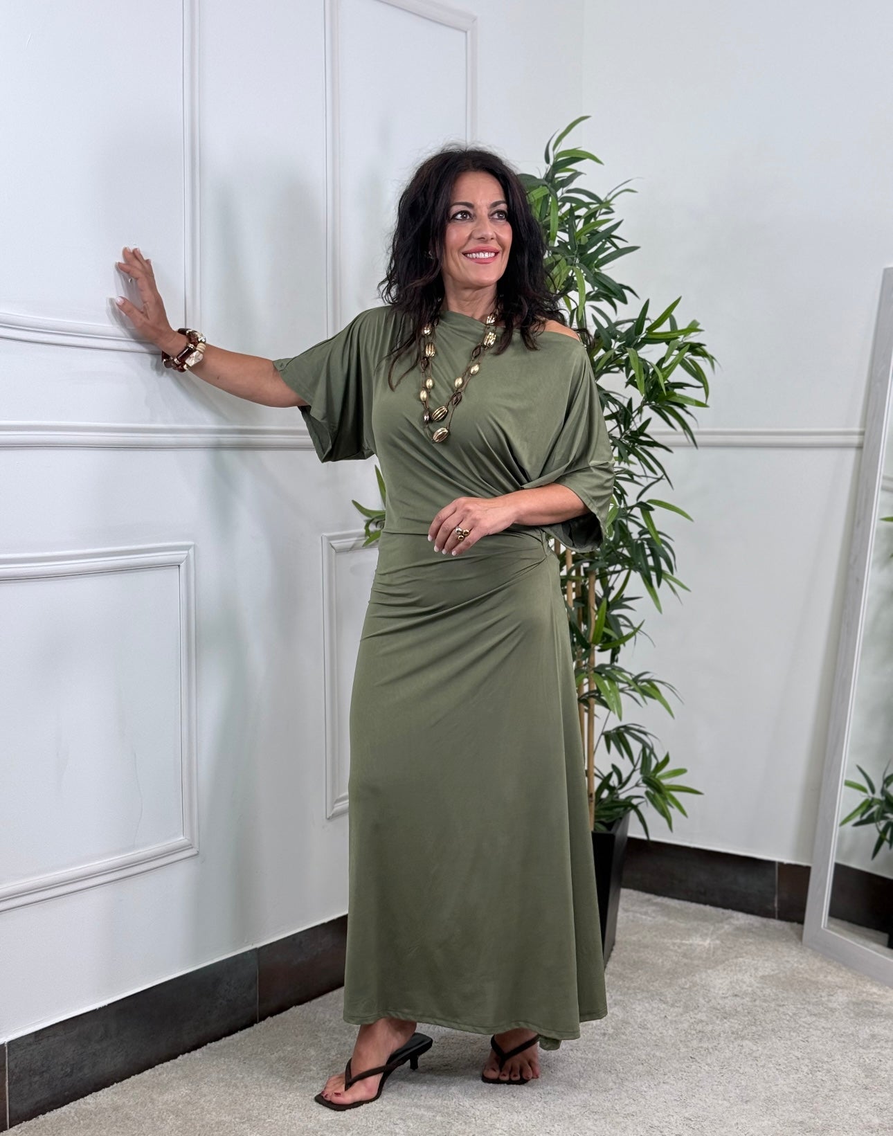 VESTIDO FRUNCE VERDE