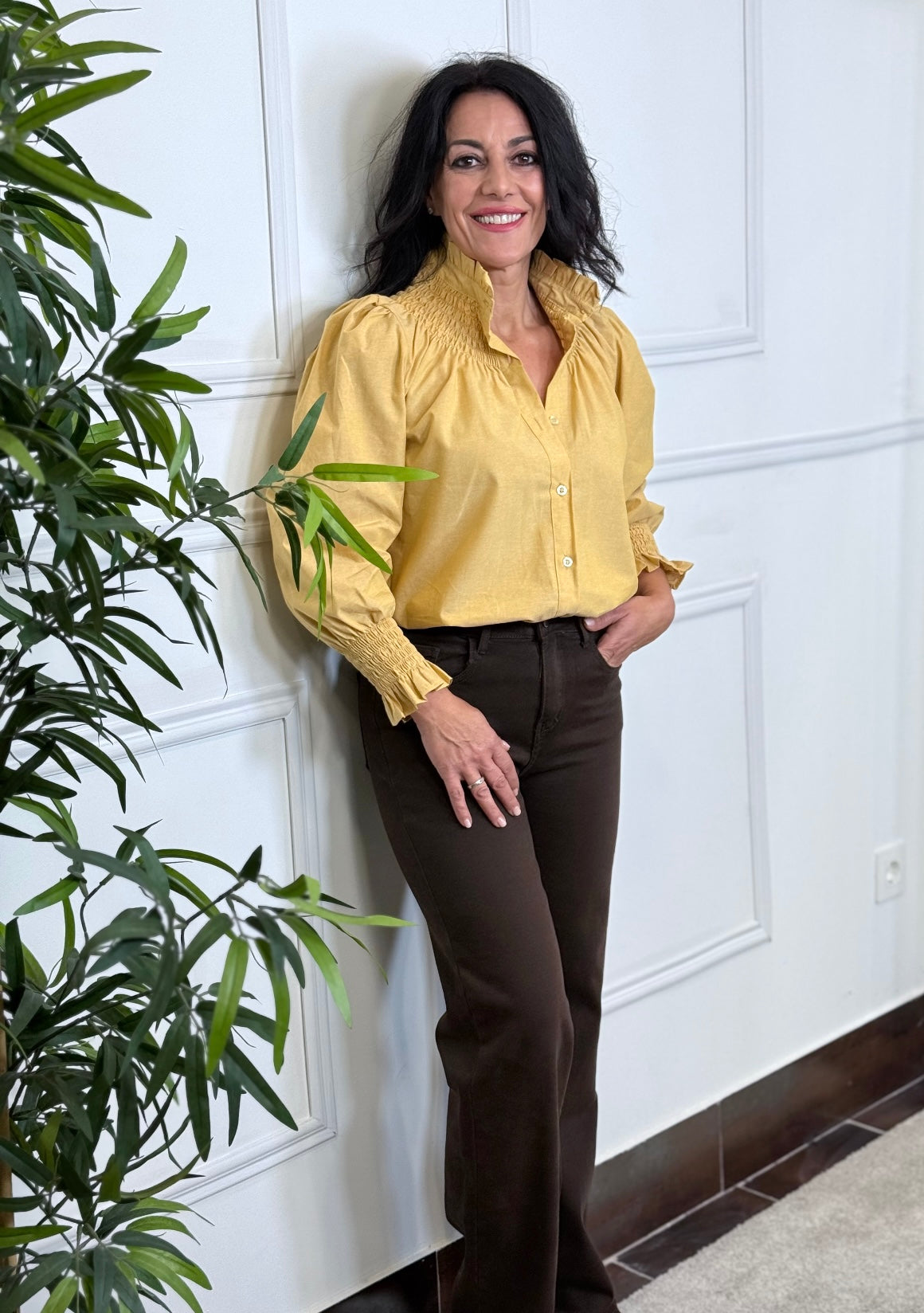 CAMISA BASIC MOSTAZA