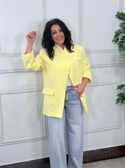 BLAZER BOTÓN AMARILLA