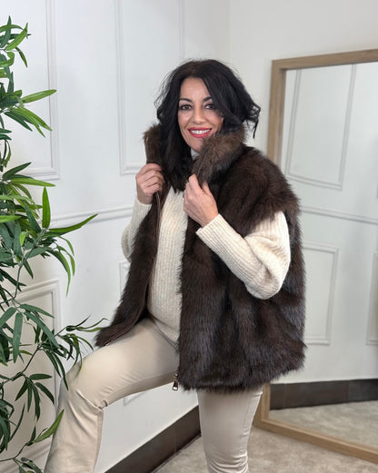 CHALECO PELO CHOCOLATE