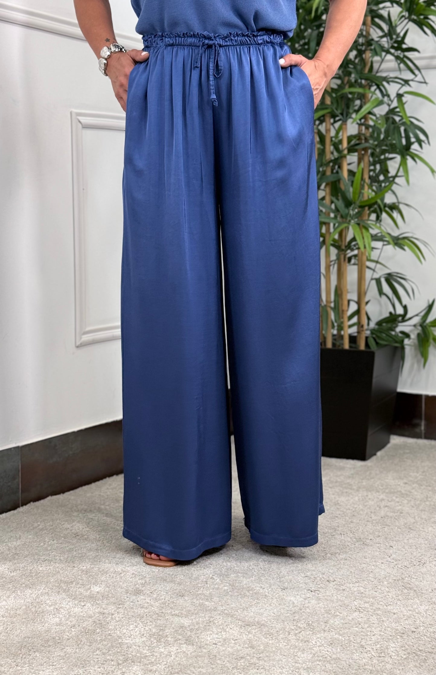 PANTALÓN ATELIER SATINADO BLUE