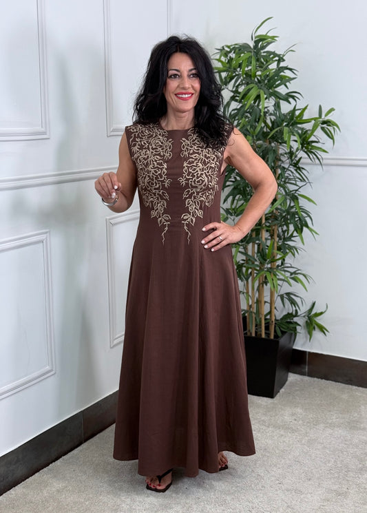VESTIDO MEDUSA BORDADO CHOCOLATE