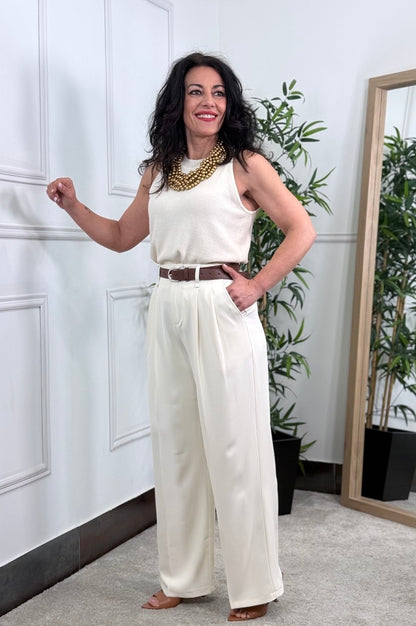 PANTALÓN PINZAS CINTURÓN CREAM
