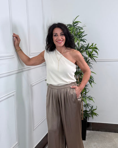 TOP PUNTO WOOL ASIMÉTRICO BEIGE