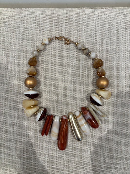 COLLAR MAXI BURDEOS